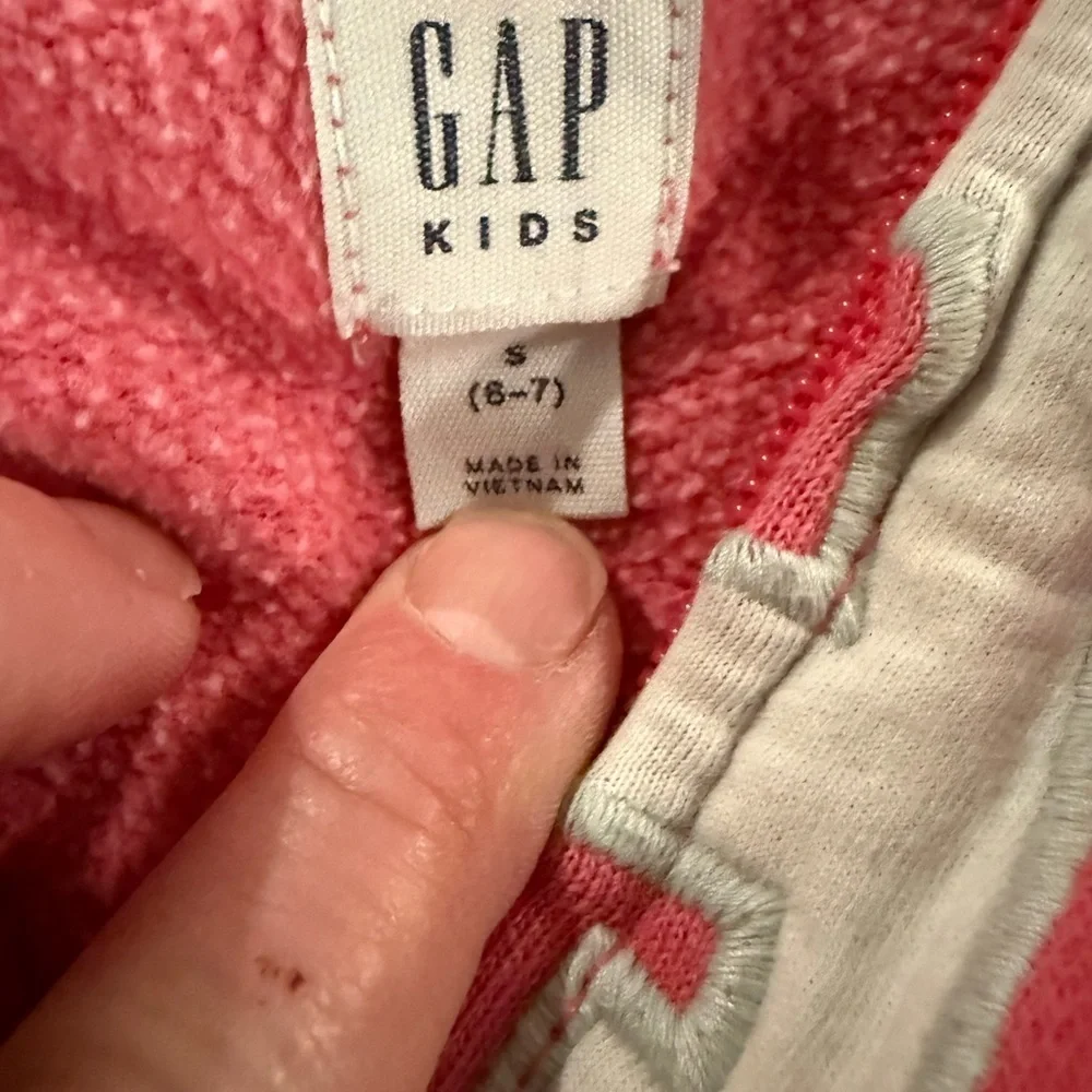 Gap Kids Hooded Jacket Size Small 6-7. Pink